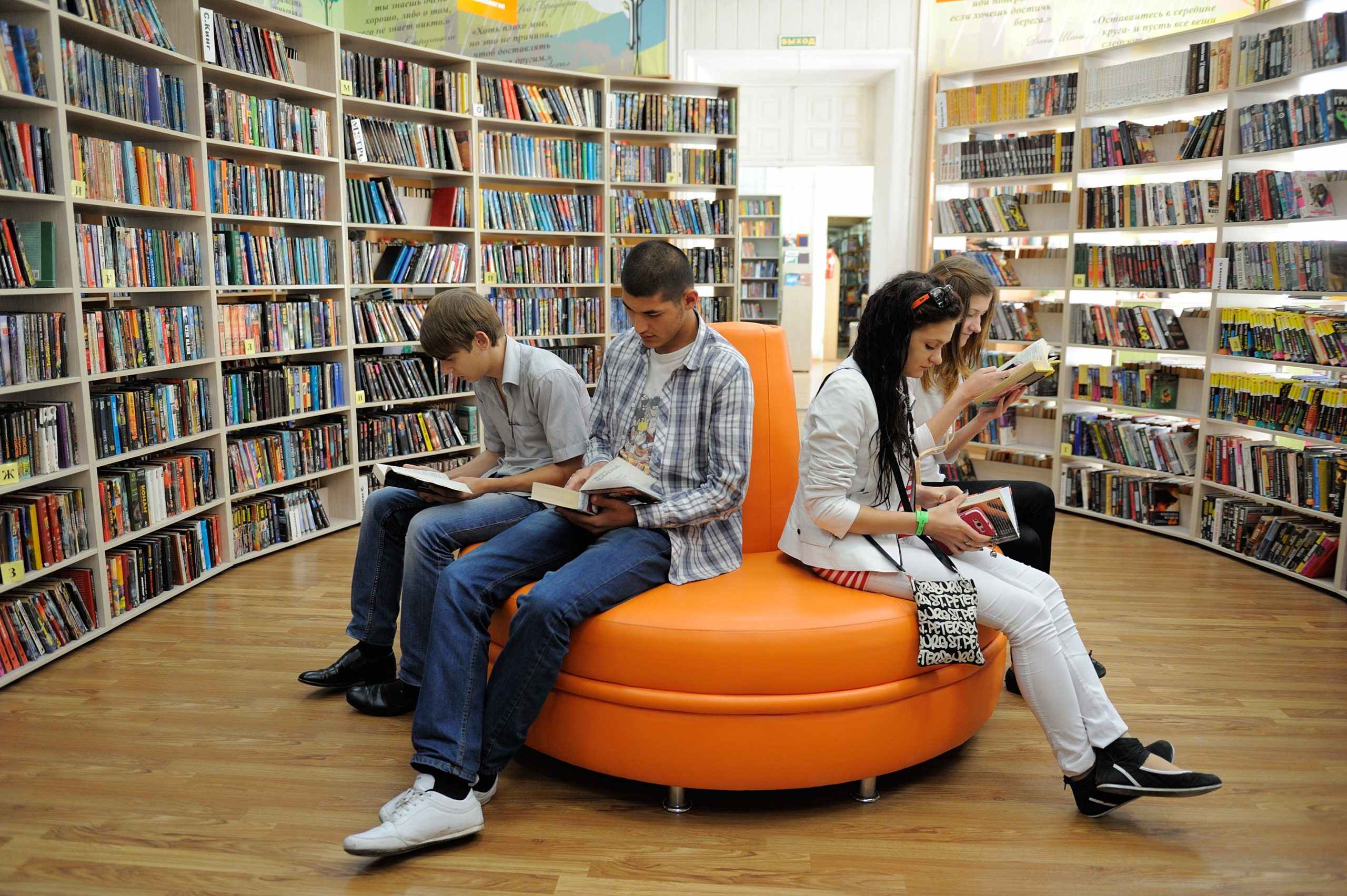 Для библиотек Новороссийска купят 5 тысяч книг