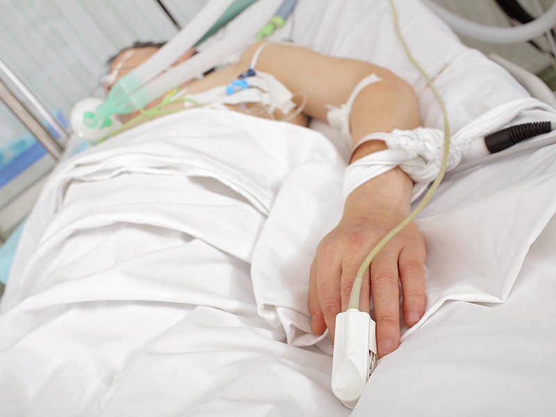 23 дня в коме: девочка чудом выжила после деструктивной пневмонии