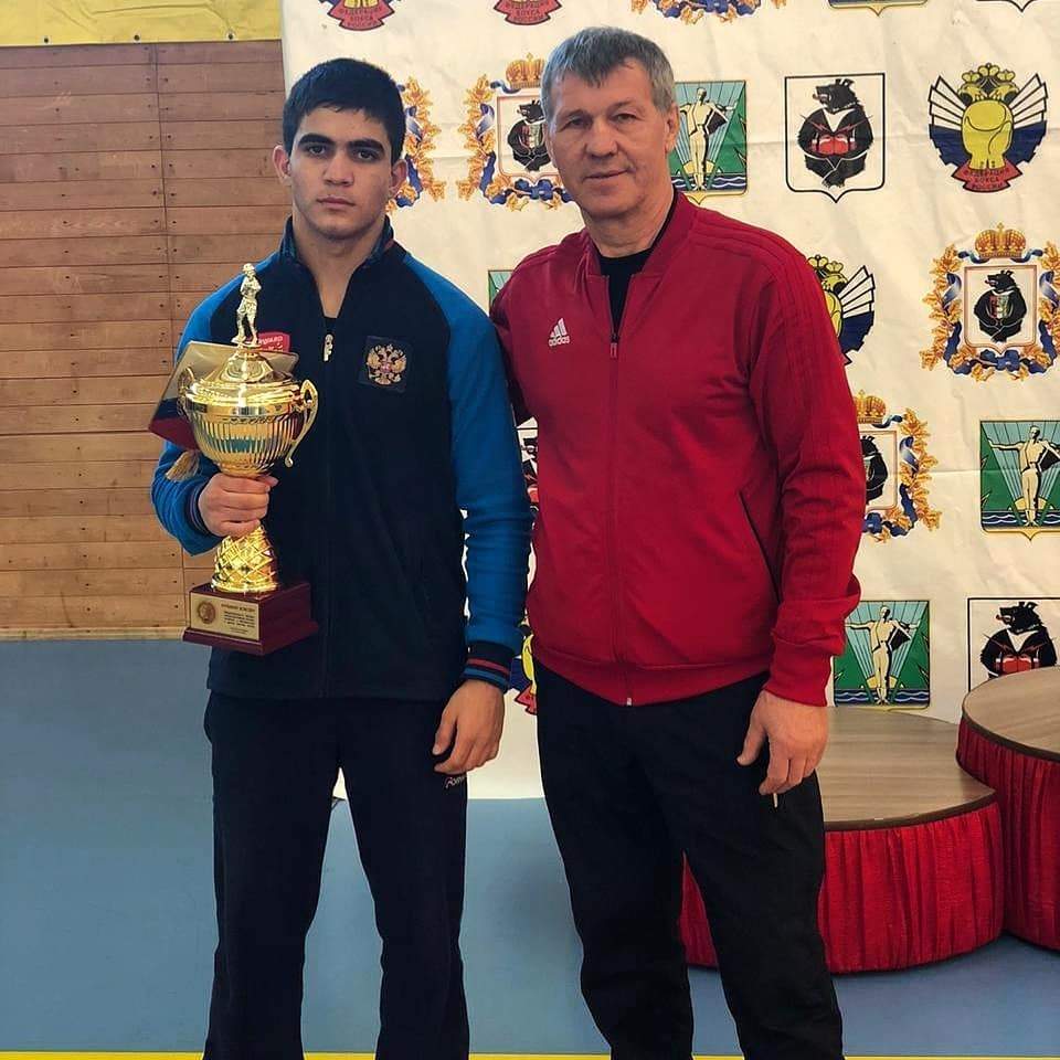 Новороссийский боксер победил в международном турнире
