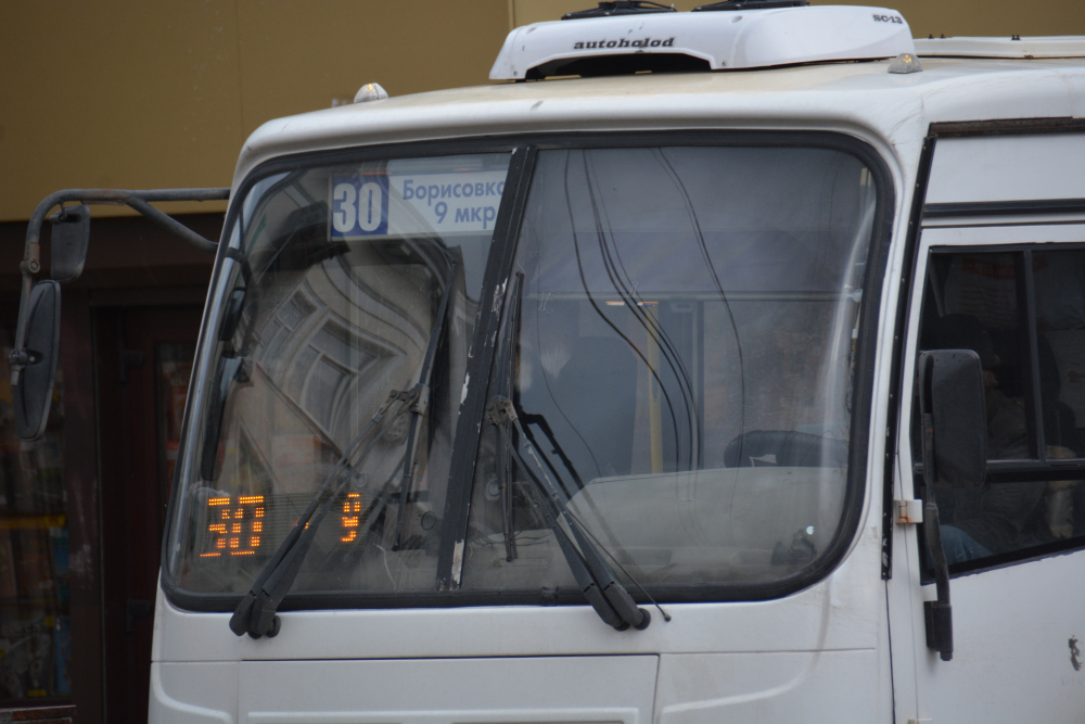 До 1 апреля во всем транспорте Новороссийска должны быть кондиционеры и камеры