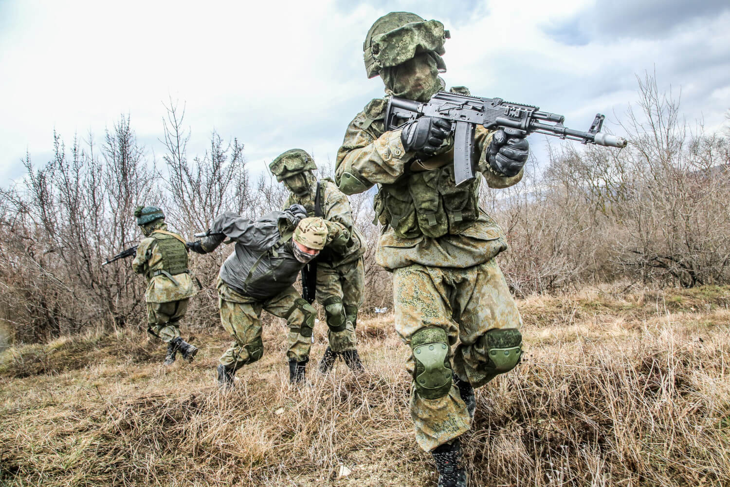 Невидимые люди в масках: «Новороссийский рабочий» встретился с секретным  подразделением войск – Новости Новороссийска