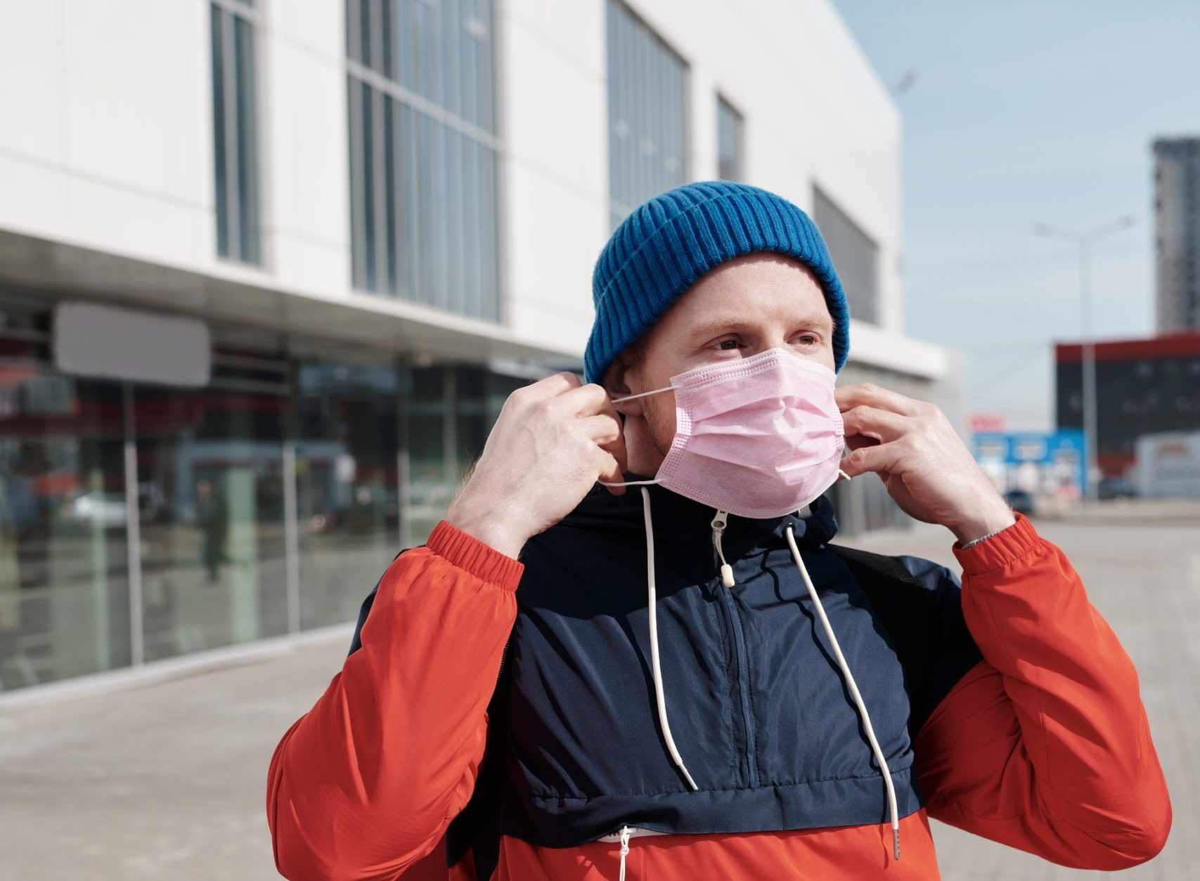 В Новороссийске покупатели продолжают ссориться с продавцами из-за масок