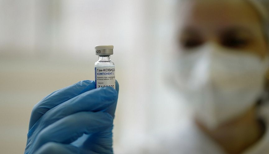 Партия вакцины от коронавируса (более ста тысяч доз) поступила в Краснодарский край