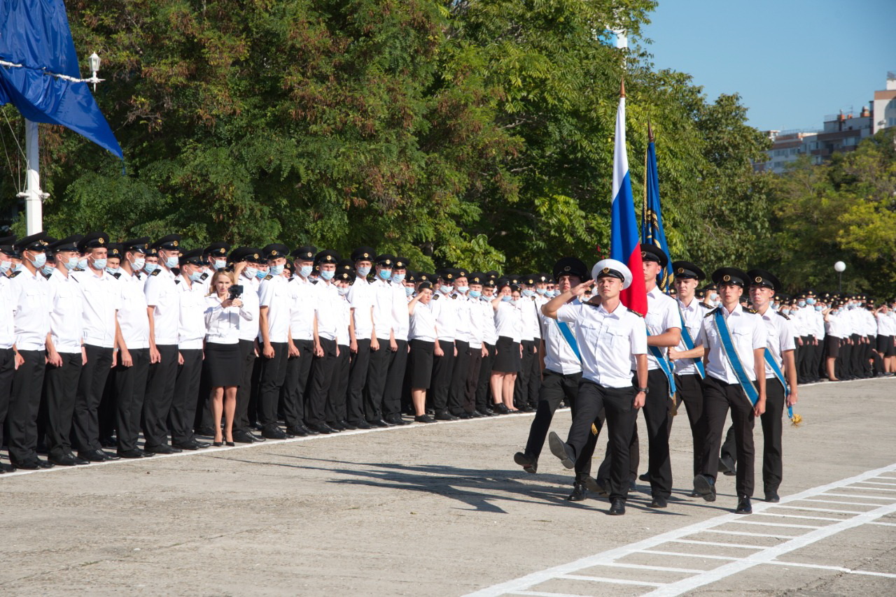 В ГМУ им. адмирала Ф.Ф. Ушакова прошла церемония «Посвящение в курсанты»