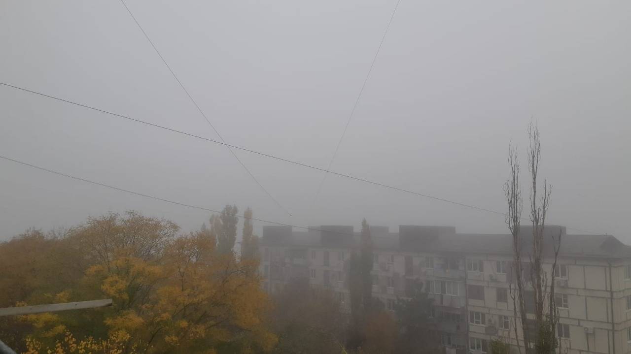 И до Новороссийска добрался туман