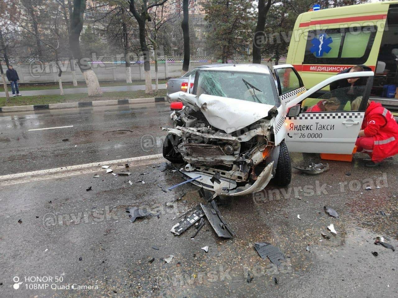 Рабочий понедельник в Новороссийске начался со страшной аварии