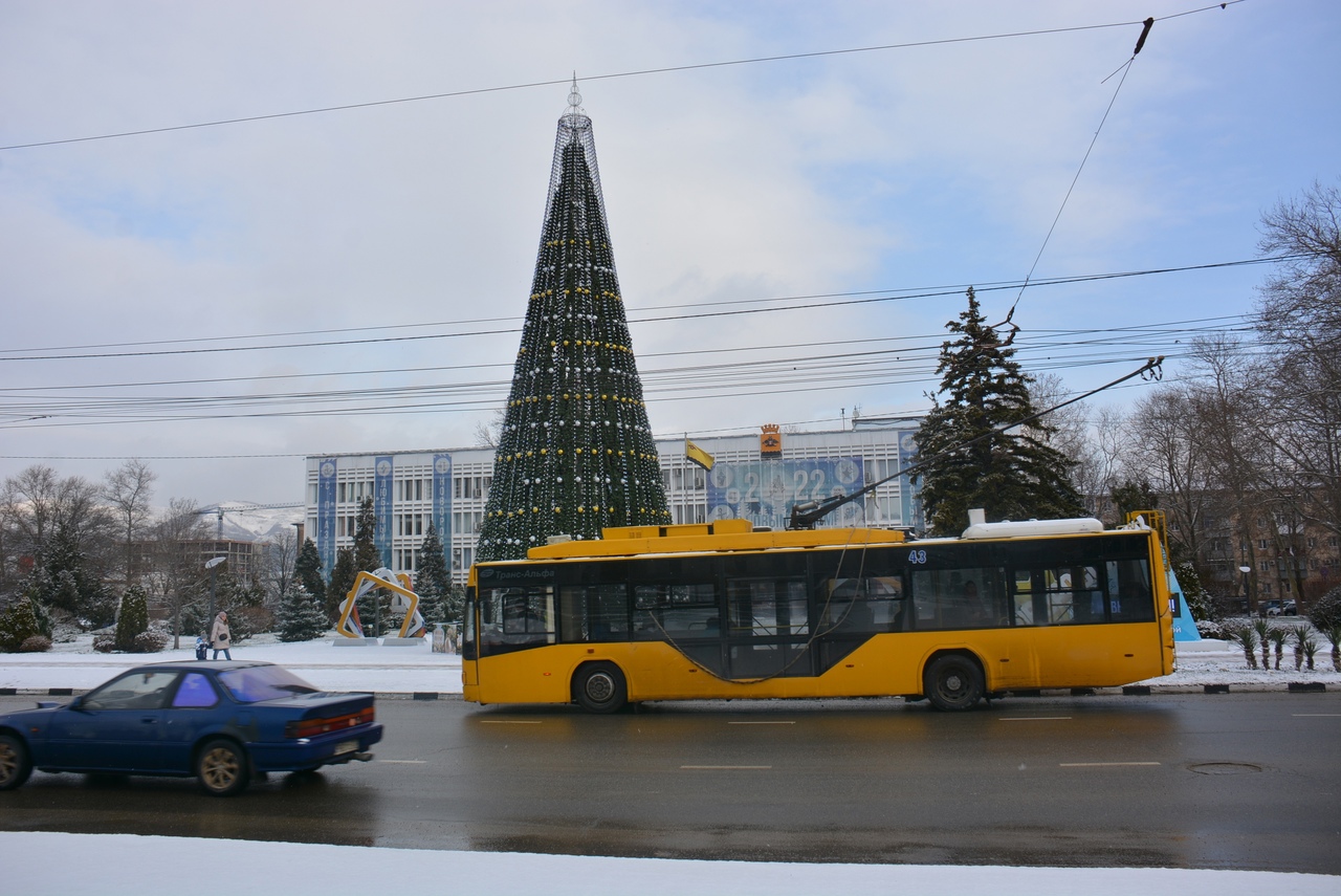 Сегодня в Новороссийске подорожал проезд на восьми автобусных маршрутах. Троллейбусы – на очереди?