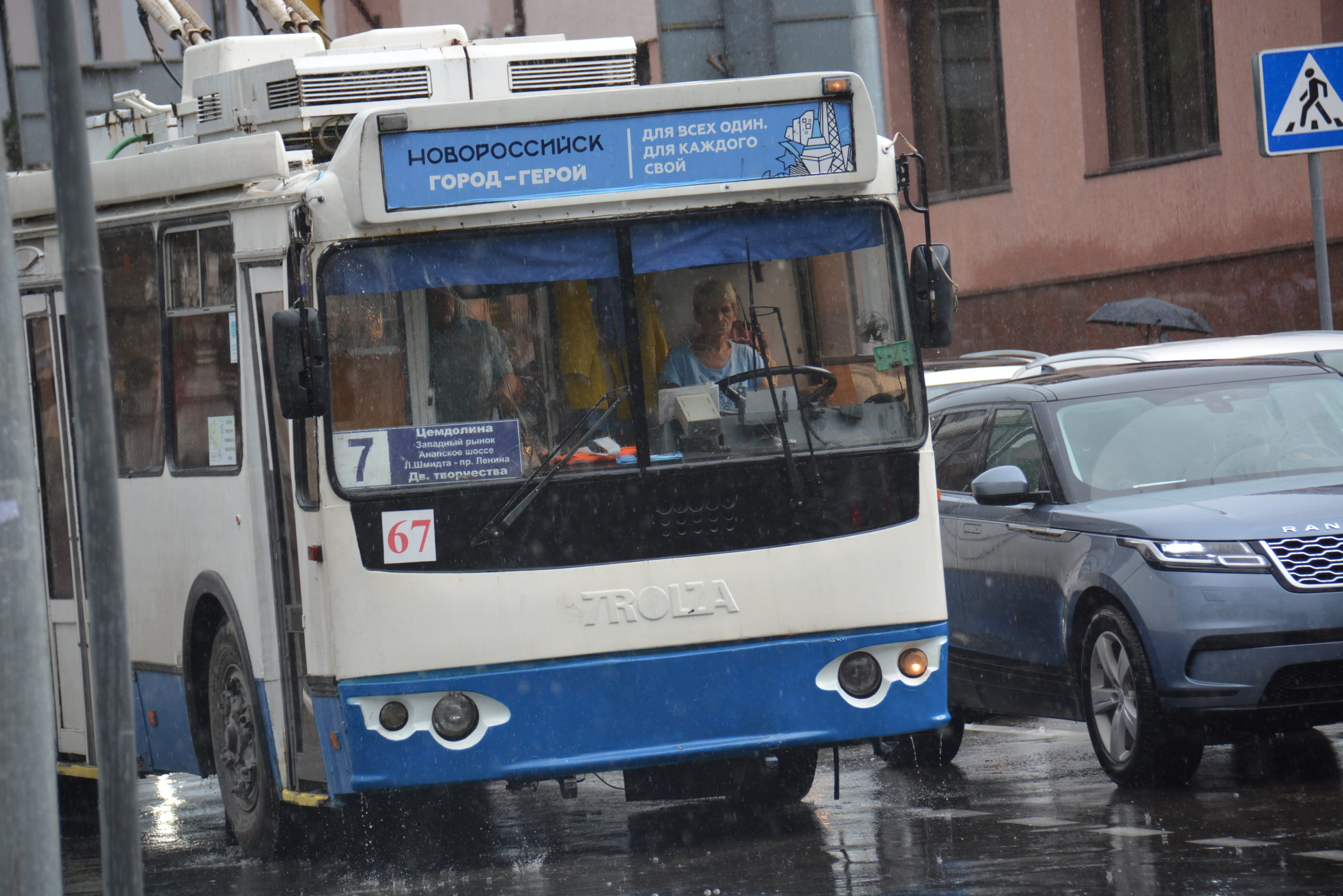 Новороссийский троллейбус запустили по новому маршруту