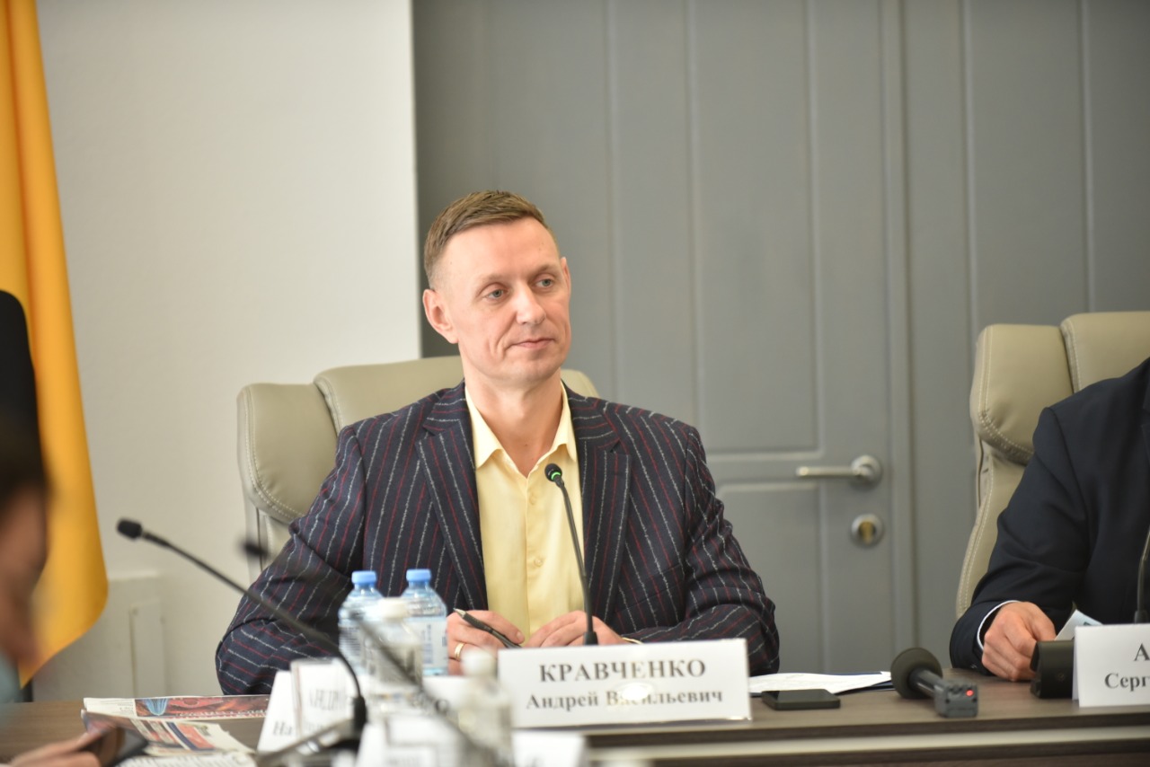 Глава города Андрей Кравченко обратился к новороссийцам с вопросом о личных приемах