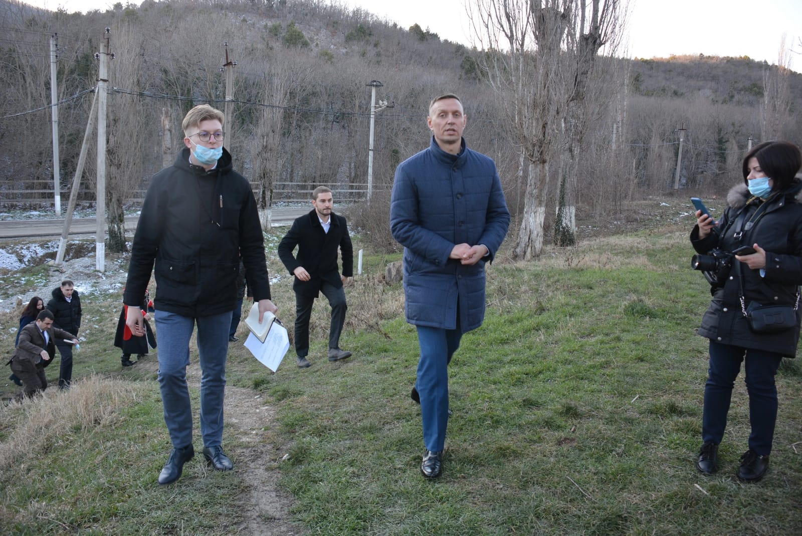 Глава Новороссийска Андрей Кравченко в Мысхако: «Ливневки нужно не латать, а строить заново»