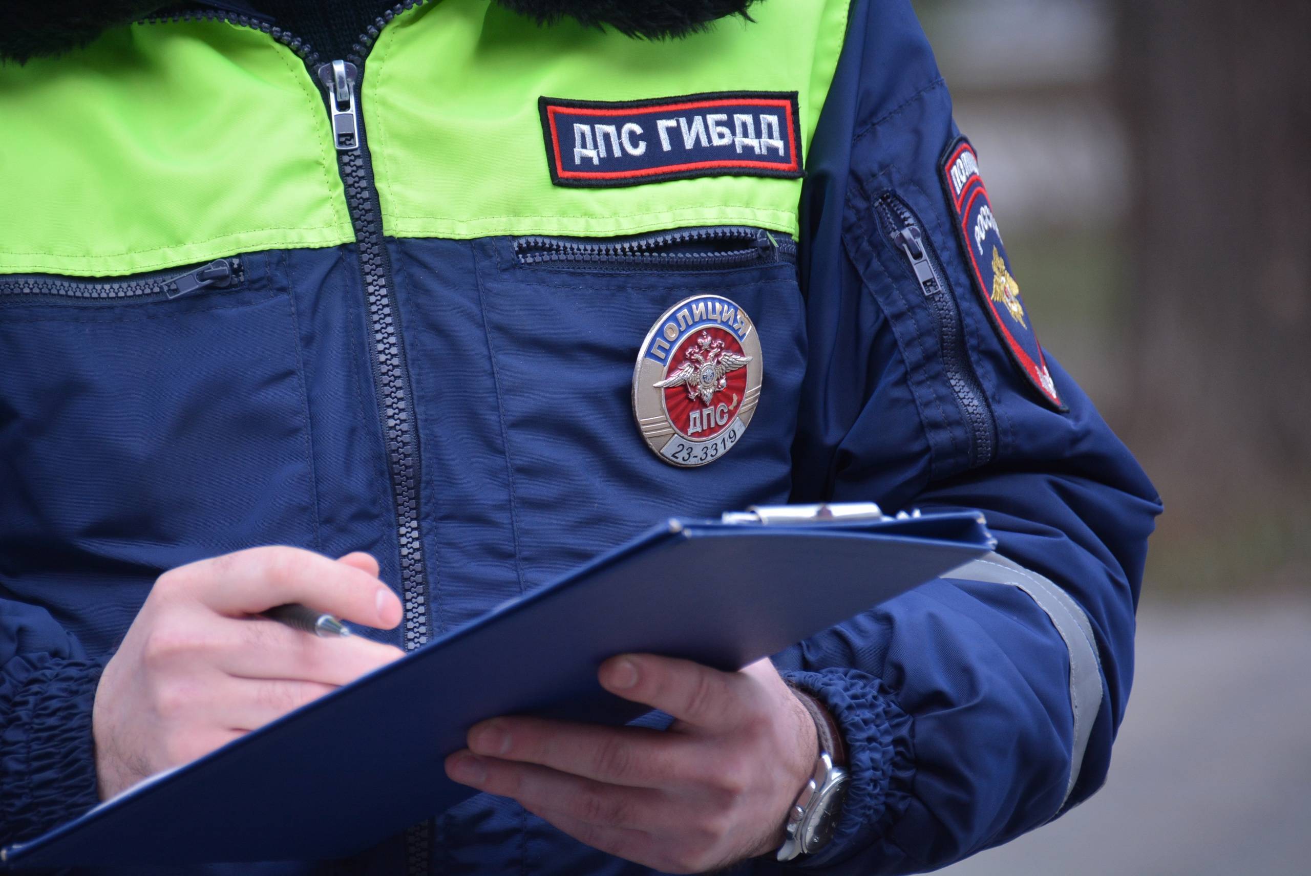 Новороссийские водители в шоке от штрафов за летнюю резину