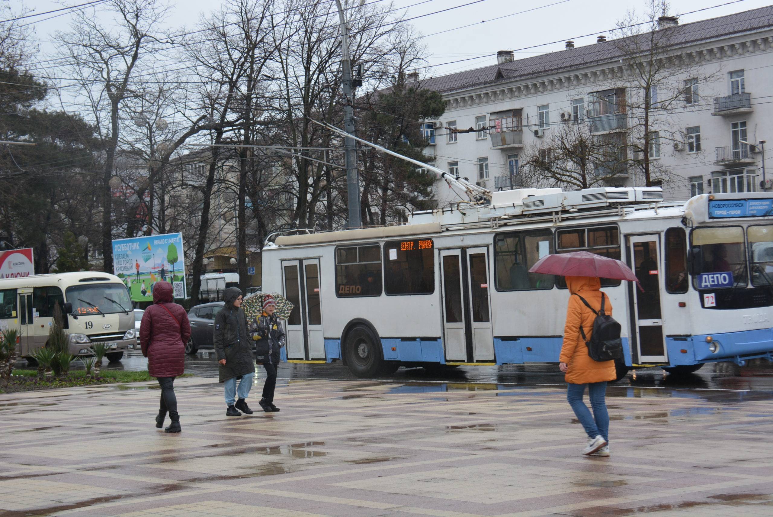 В Новороссийске троллейбусы на четырёх маршрутах будут делать вечером дополнительный круг