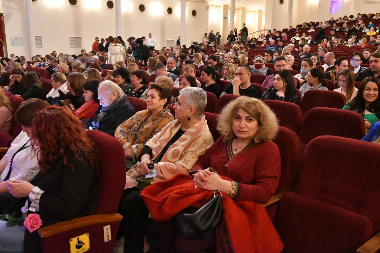 В Новороссийске на фестивале «Театральная гавань» представят два моноспектакля