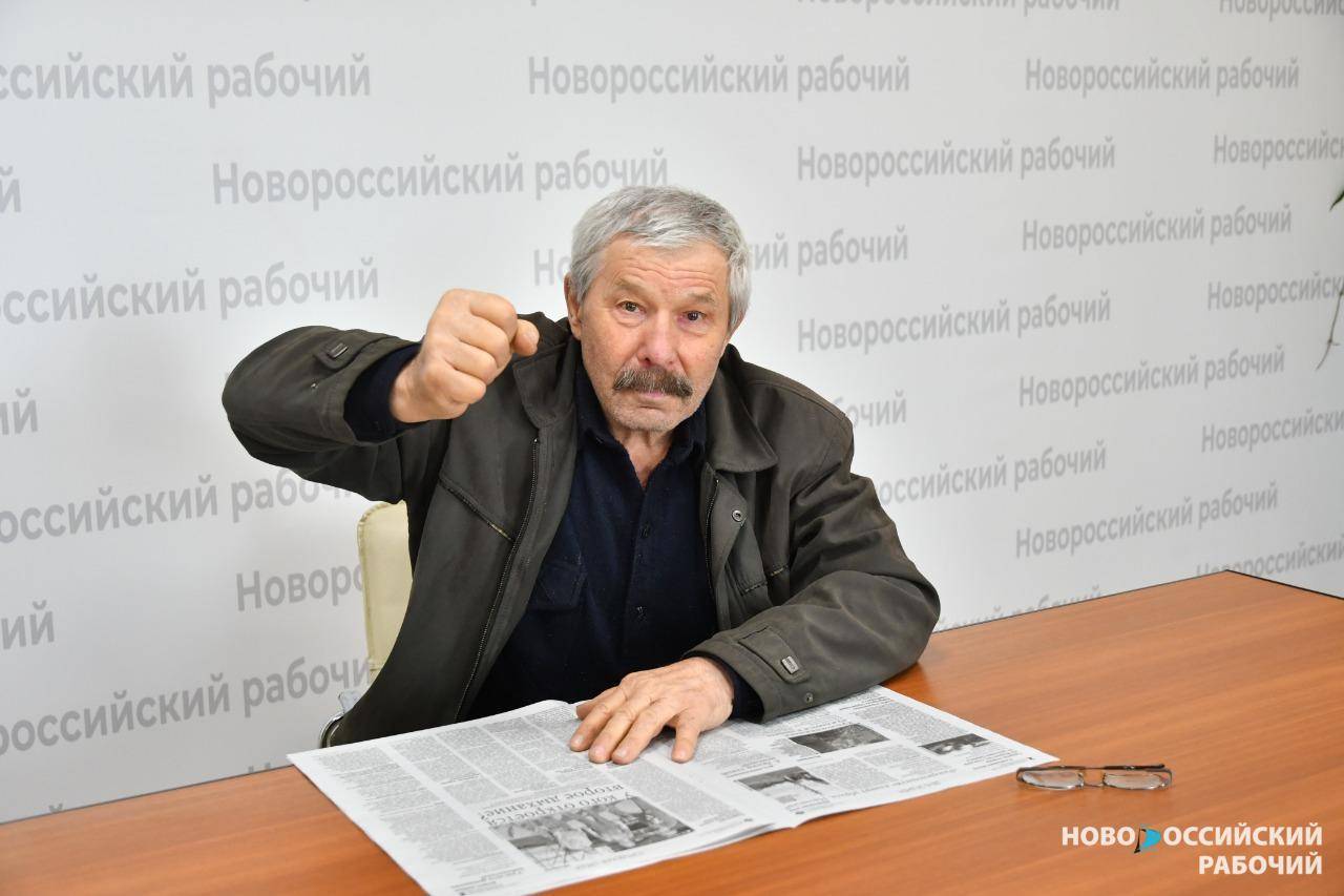 Житель Новороссийска стоит в городской очереди на квартиру 49 лет. Дождется ли?