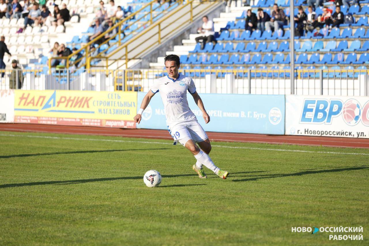 «Черноморец» выиграл в Нальчике и вышел на 5-е место в турнирной таблице
