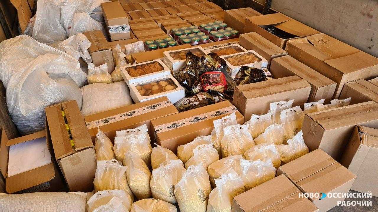 Почти семь тонн гуманитарной помощи доставлено жителям ЛНР