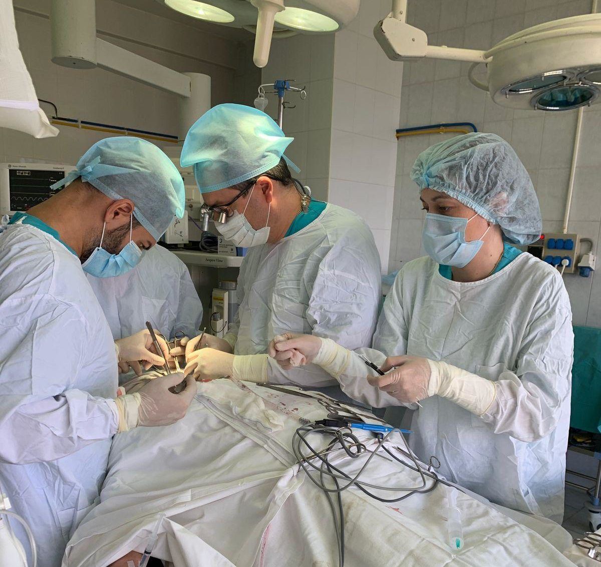 В Новороссийске врачи сделали ювелирную операцию по удалению тромба
