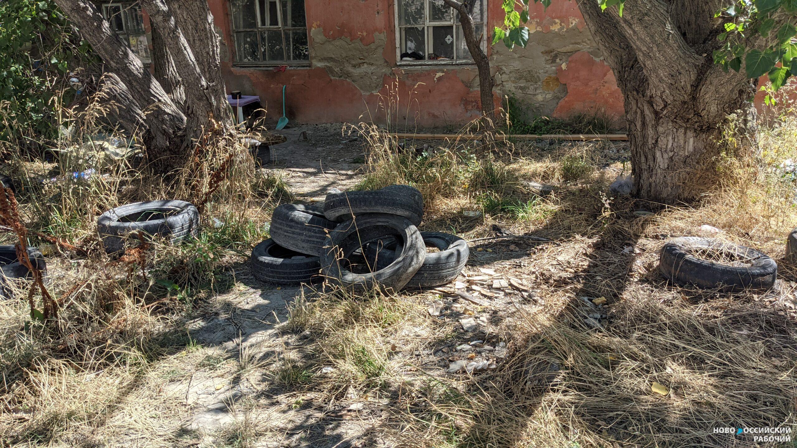 Житель Новороссийска придумал, куда девать старые шины. И получит за это срок