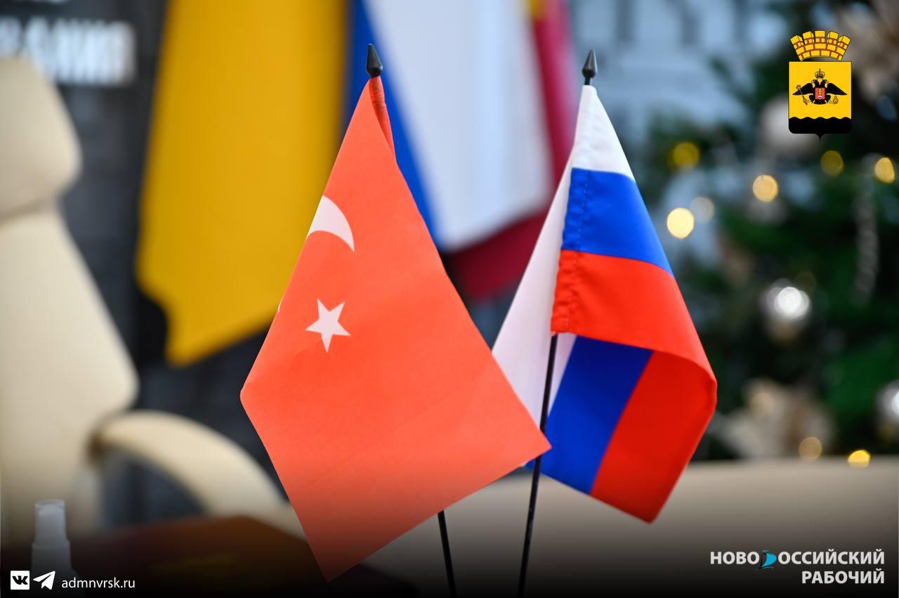 Глава Новороссийска анонсировал расширение сотрудничества с генконсульством Турции