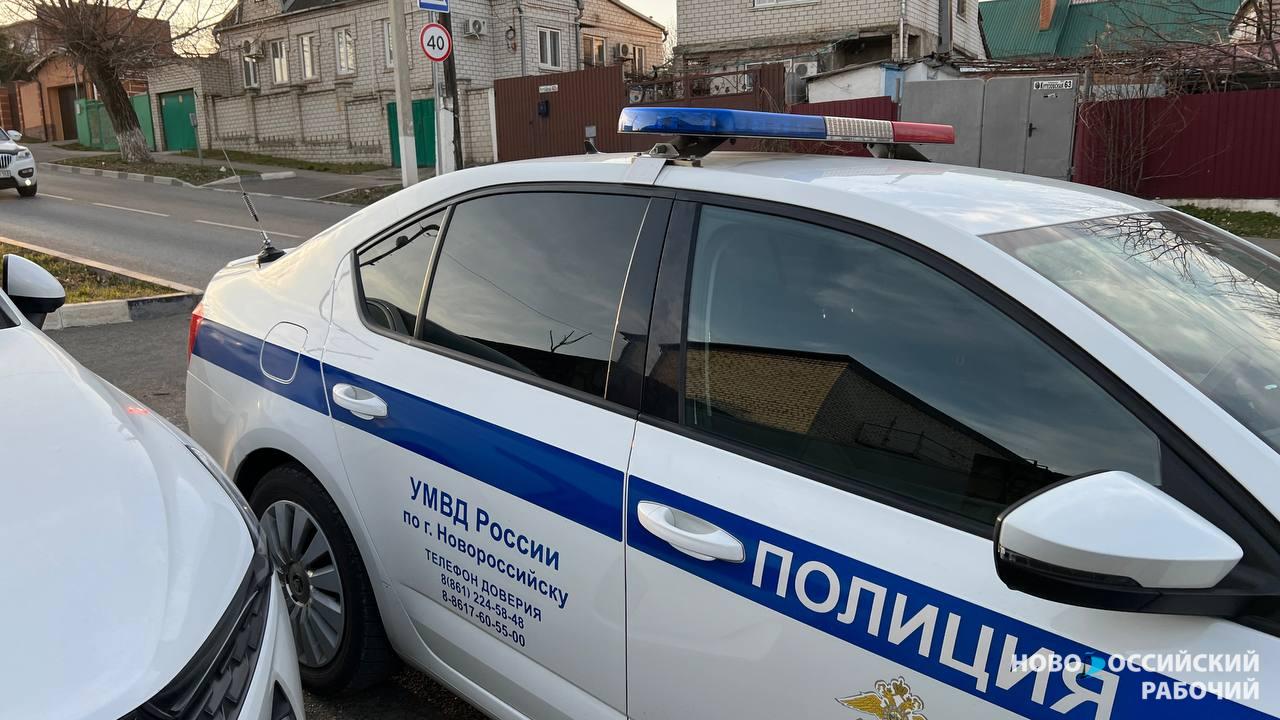 В Новороссийске водитель с фальшивыми правами хотел скрыться от полиции