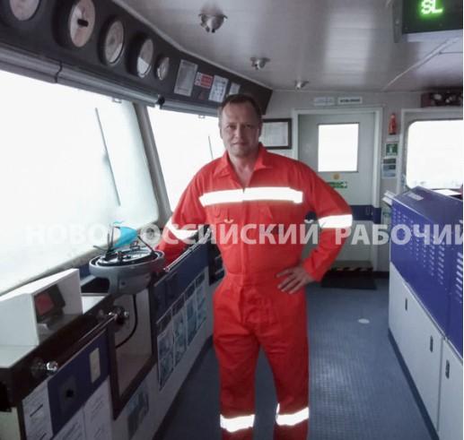 Во время прошлого урагана в Новороссийске лоцман предотвратил аварию в порту