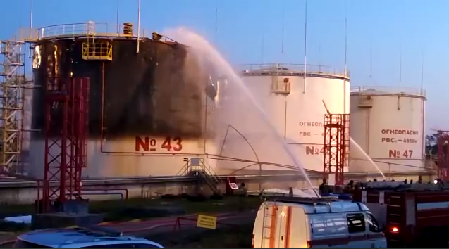 Готовы ли пожарные команды Новороссийска противостоять огню на нефтебазах?