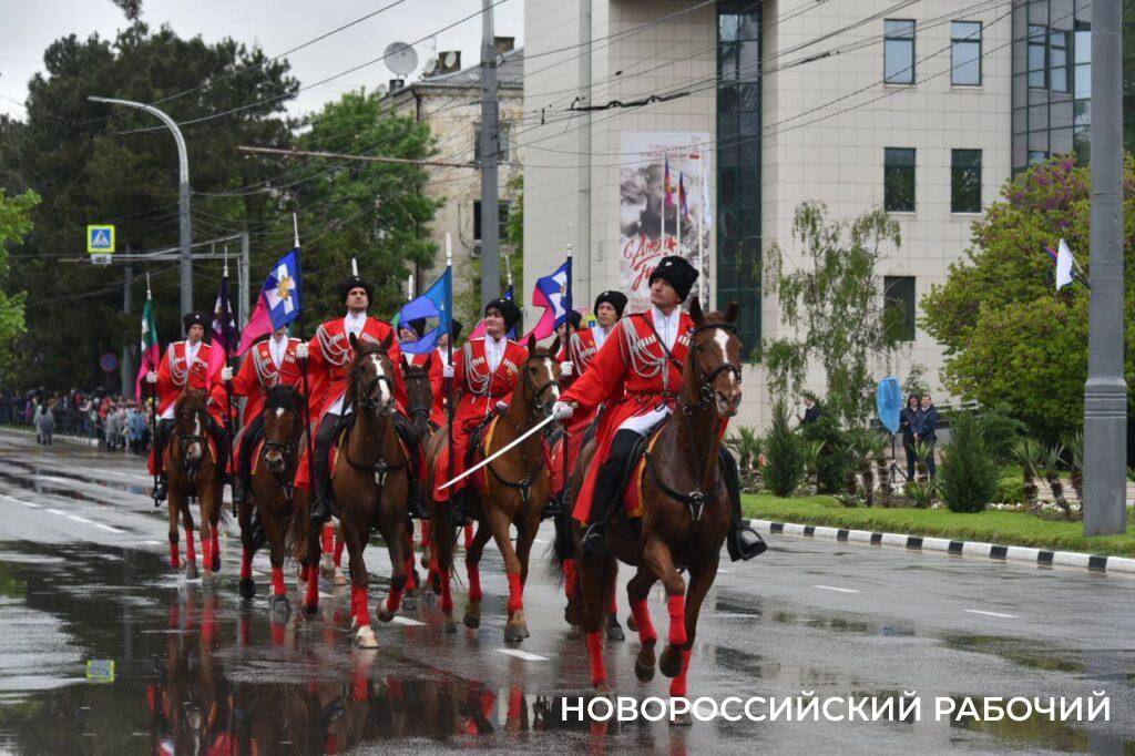 9 мая новороссийск. Парад Победы в г. Новороссийске 2023.