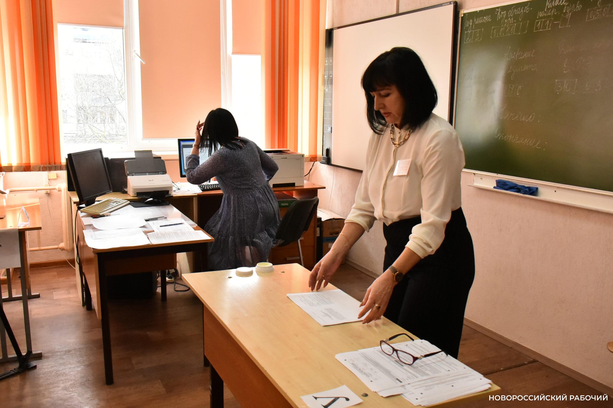 Новороссийские выпускники определились с ЕГЭ: русский, английский, китайский?