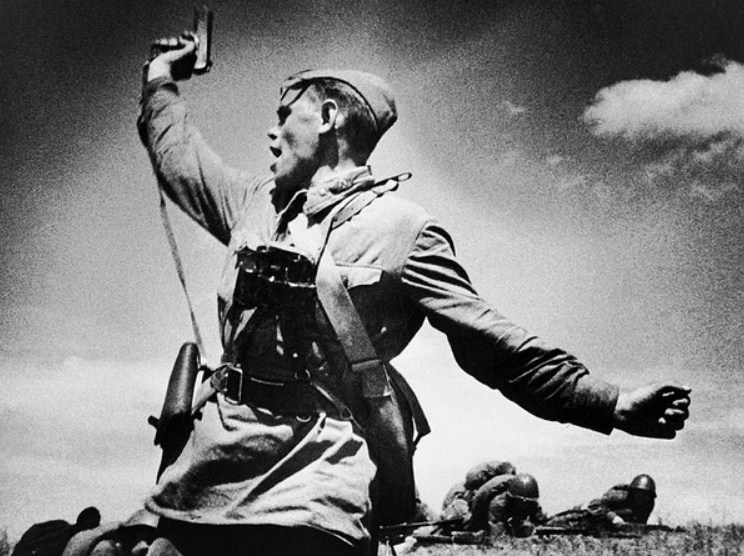В боях за Новороссийск звание Герой Советского Союза получили 23 воина. Вспомним всех поимённо