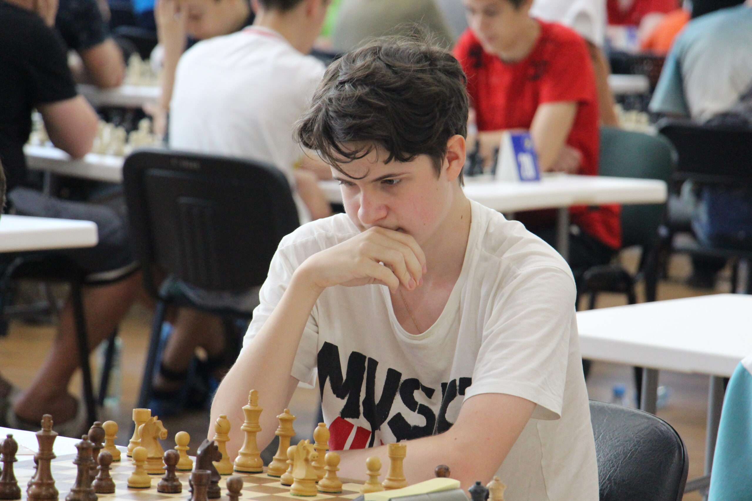 Шахматный вундеркинд из Новороссийска не любит проигрывать тем, кто слабее