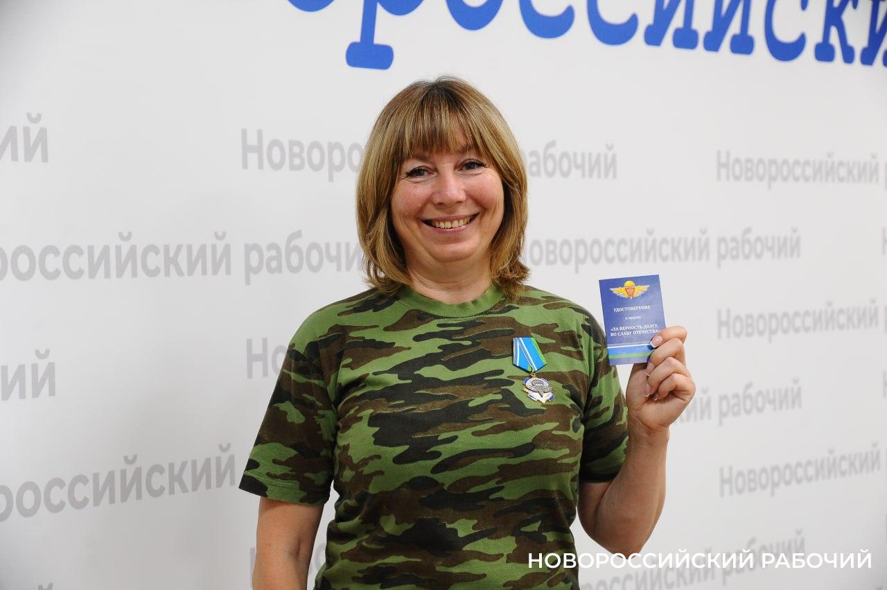 Новороссийскую общественницу наградили орденом