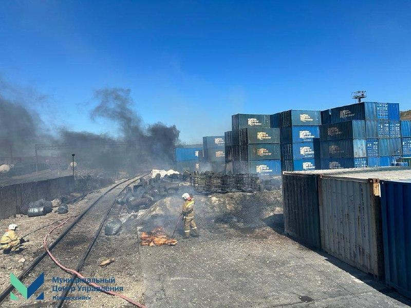 Пожар на транспортном терминале Новороссийска потушен: проверку проводит прокуратура