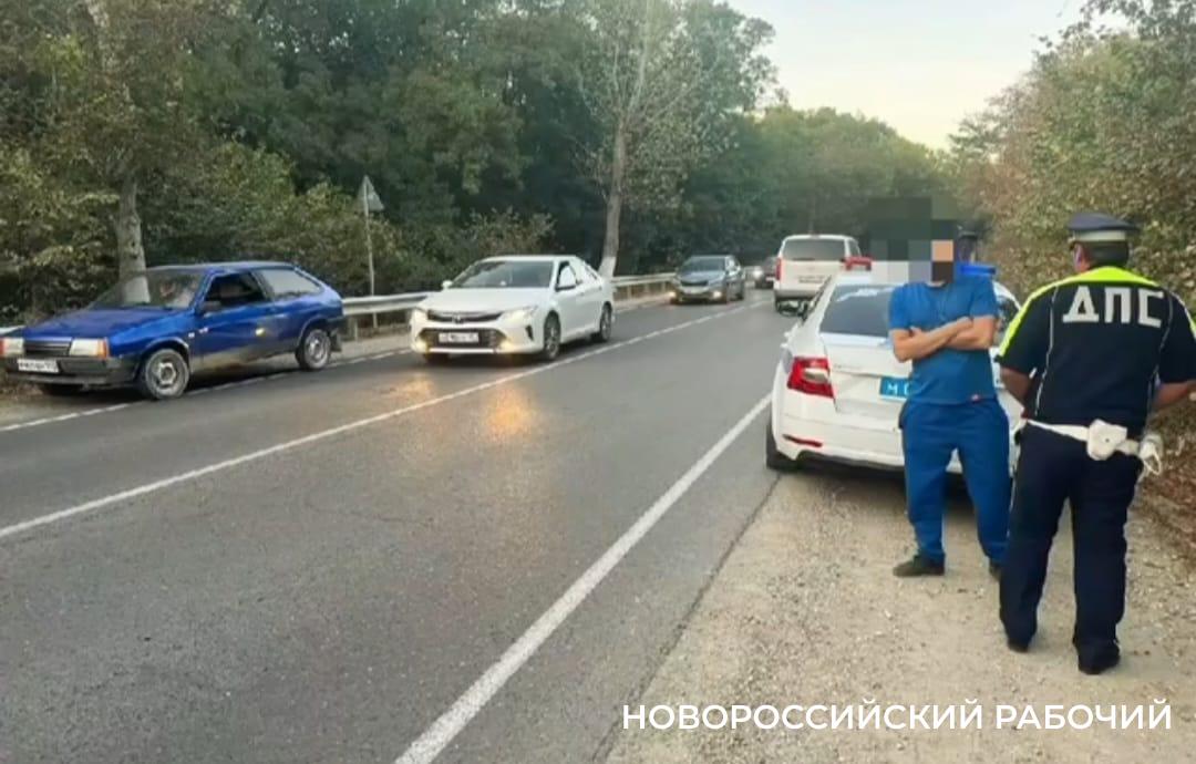 В Новороссийске задержали водителя, который «наезжал» на прохожих