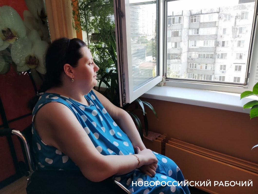 В Новороссийске инвалид-колясочник не была на улице 6 лет. Исполнится ли её мечта в 2024 году?