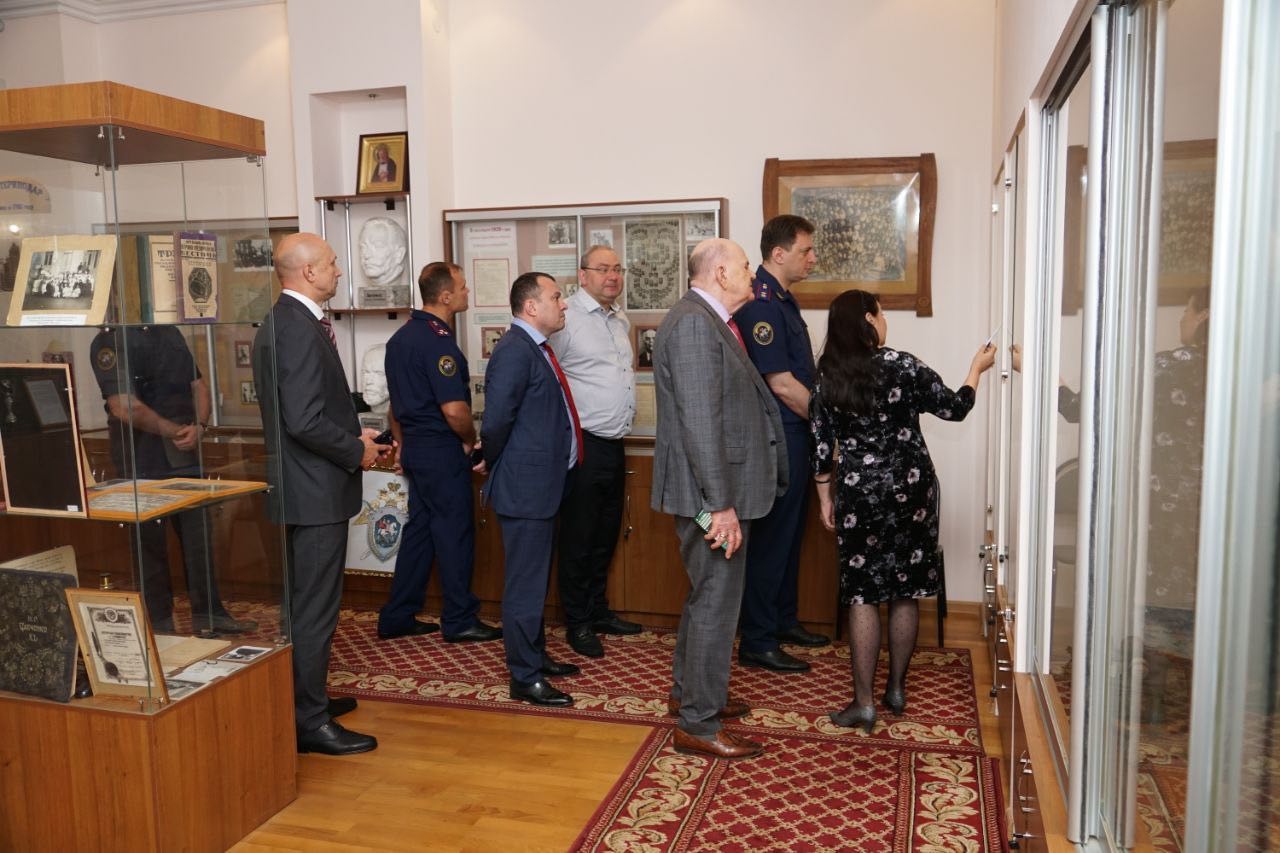 Руководитель Управления СК по Краснодарскому краю Андрей Константинович Маслов посетил Кубанский государственный медуниверситет