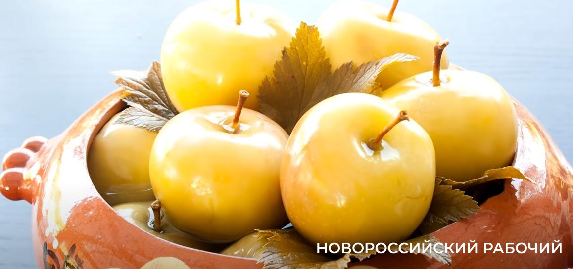 Мочёные яблоки – старинный витаминный рецепт