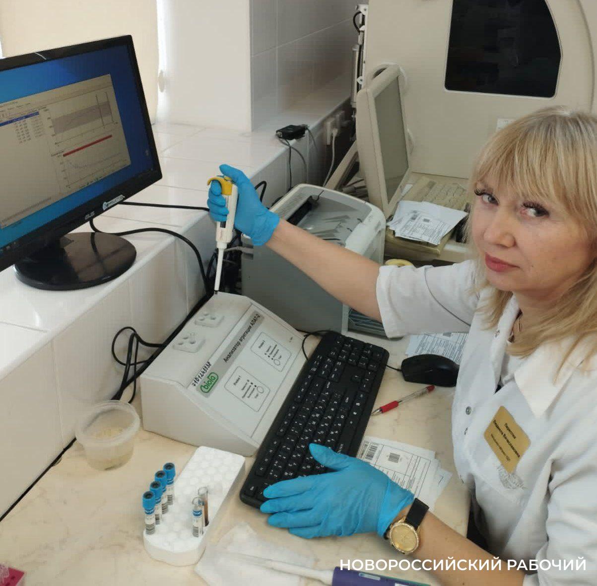 В больнице Новороссийска появился анализатор тромбоцитов и чудо-тренажер