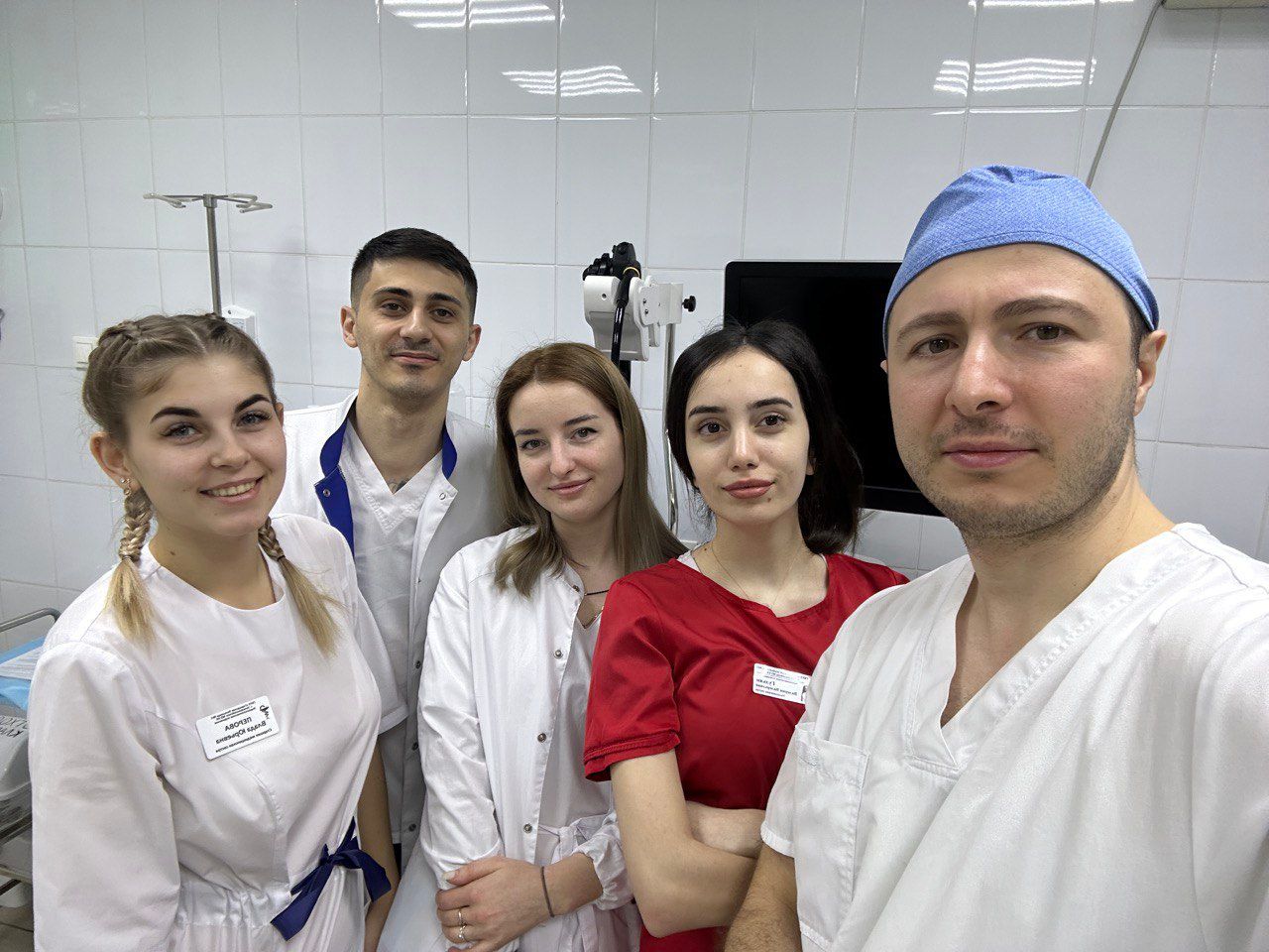 В Новороссийске медики «заглянули» в тонкую кишку к пациенту и нашли, где болит
