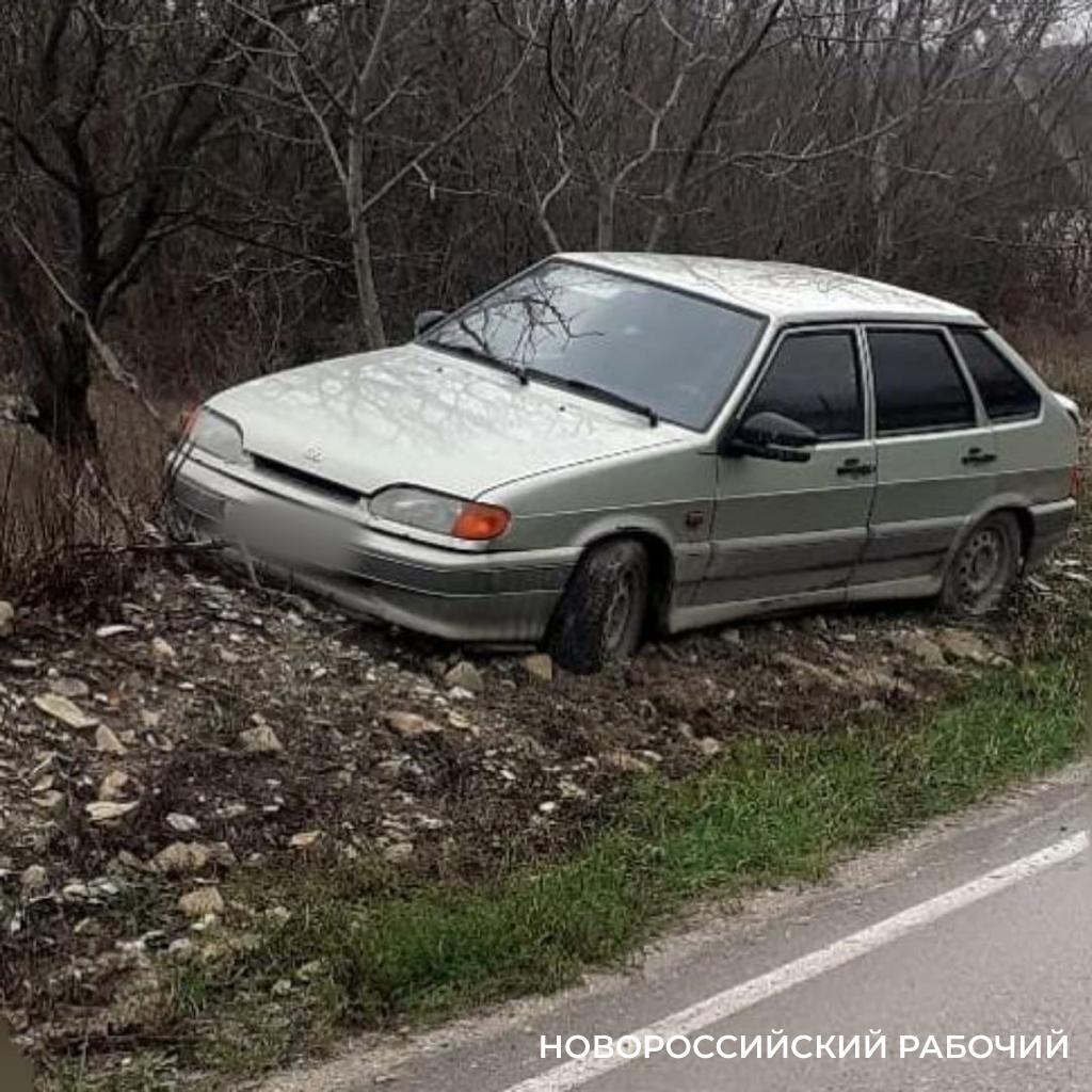 Чтобы доехать домой, житель Новороссийска угнал машину
