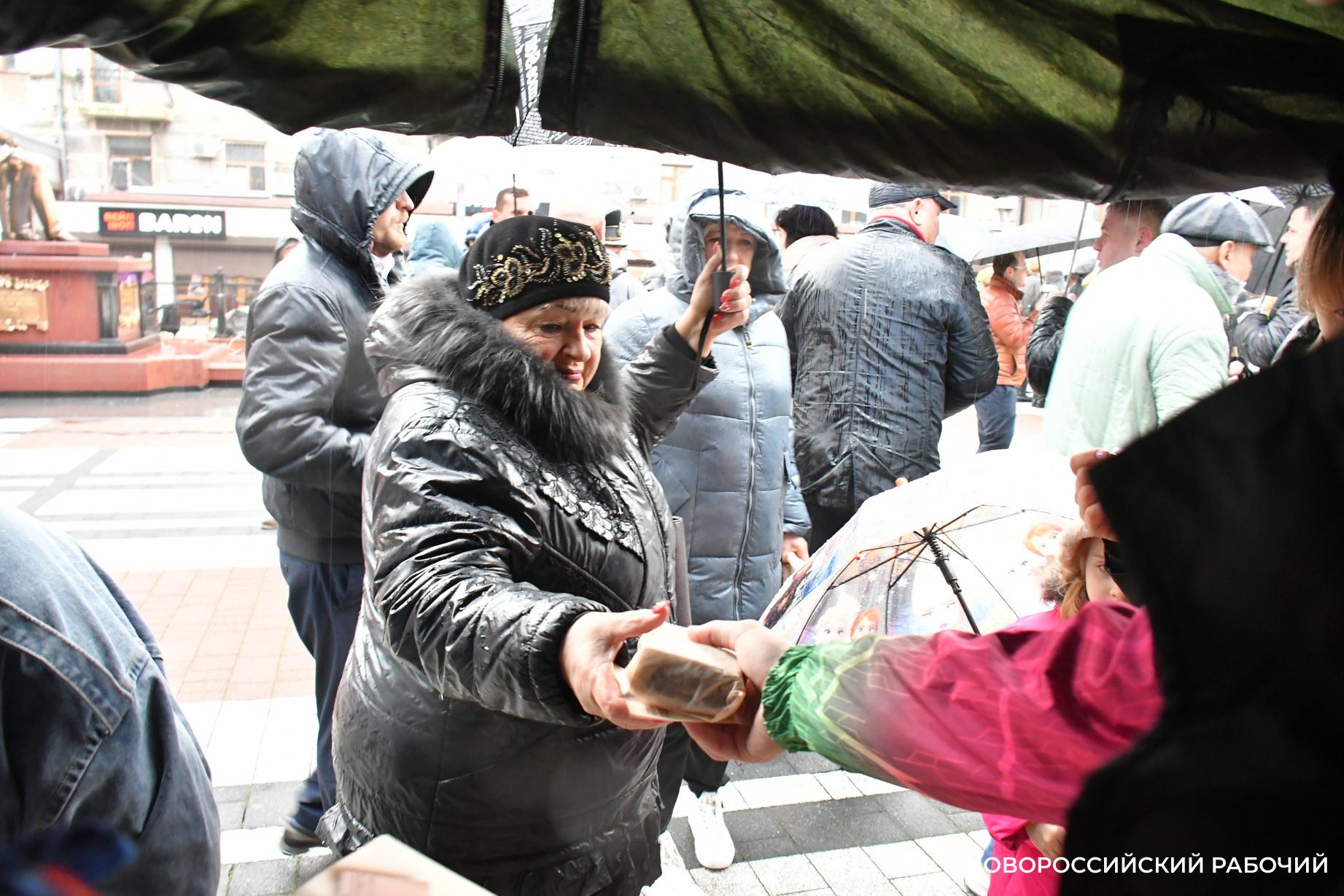 Грохот в новороссийске сейчас