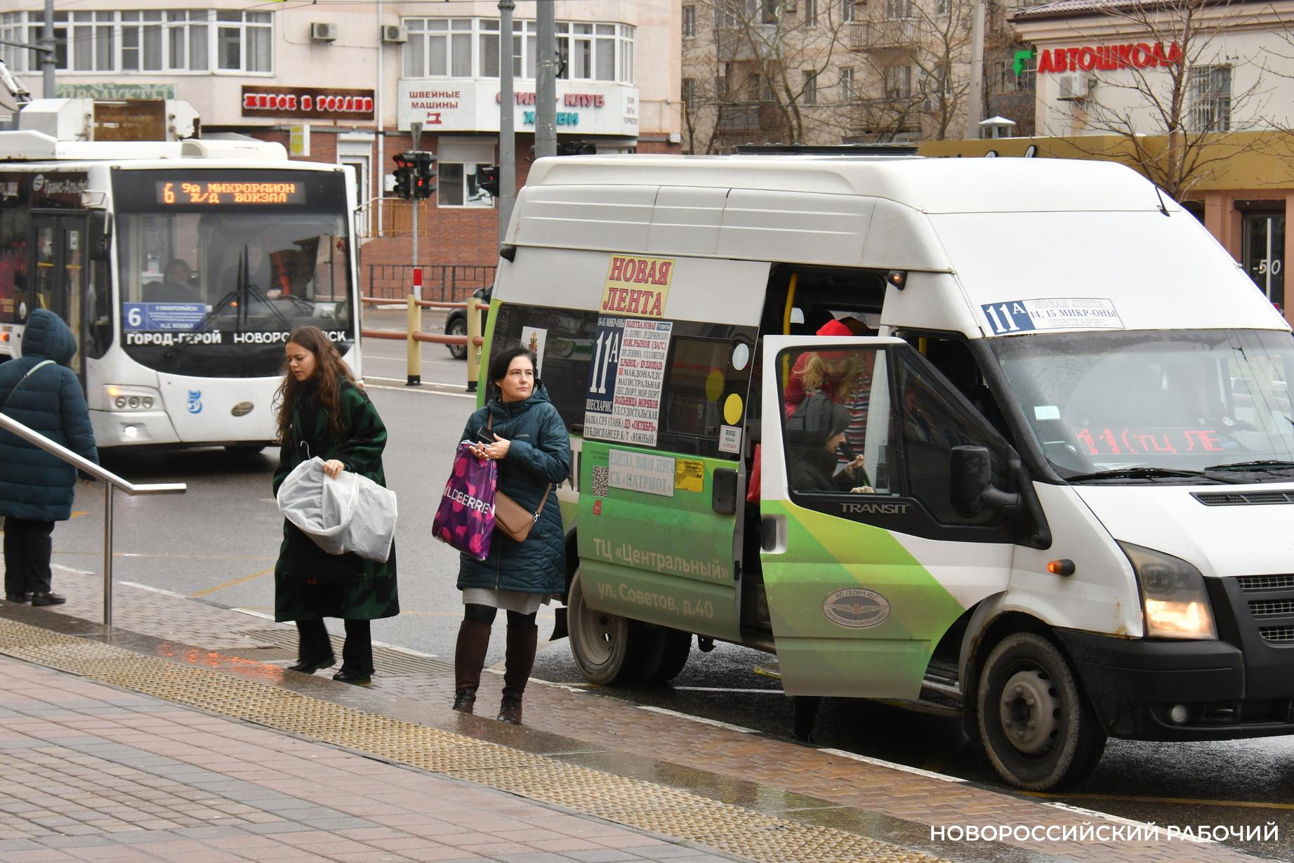 В Новороссийске 5 водителей автобусов уволились из-за пробок