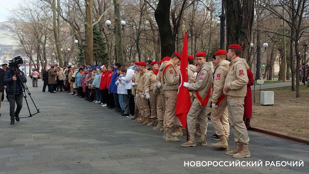 Новороссийцы принимают поздравления!