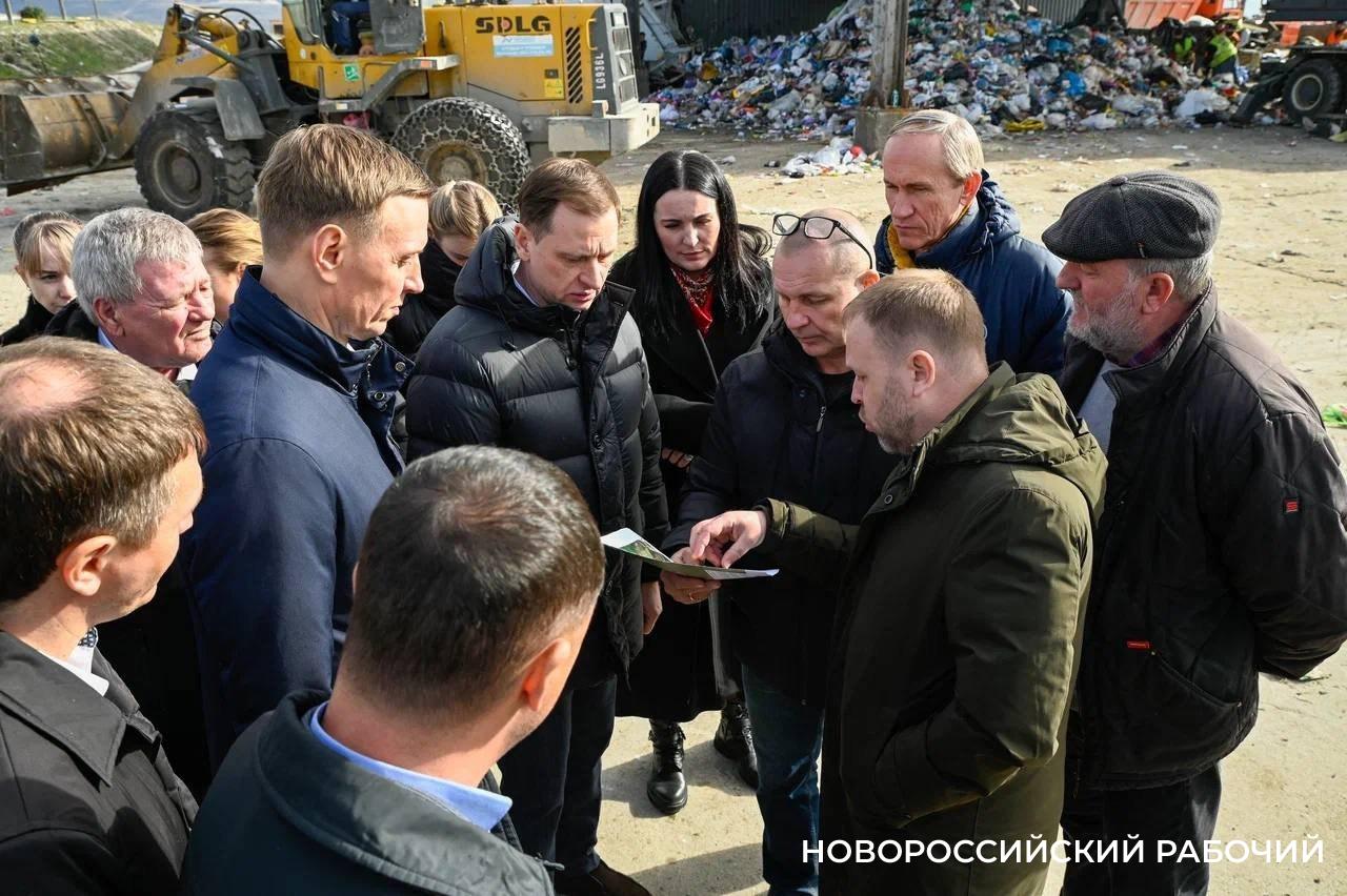 Вице-губернатор призвал привлечь общественников Новороссийска к решению проблем с мусорным полигоном