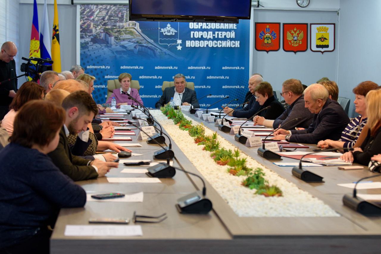 Общественная палата рекомендовала администрации города создать четкий план развития сел вокруг Новороссийска