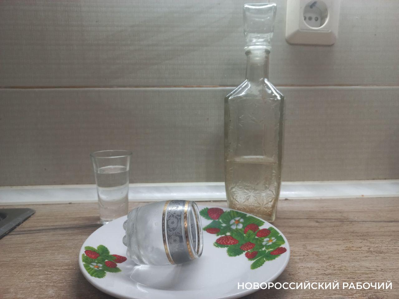 В Новороссийске осудили мужчину, который убил собутыльника осколком тарелки