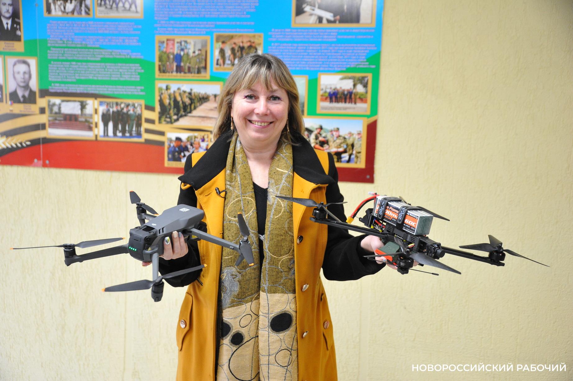 В зону СВО переданы дроны, произведенные в Новороссийске. Видео «НР»