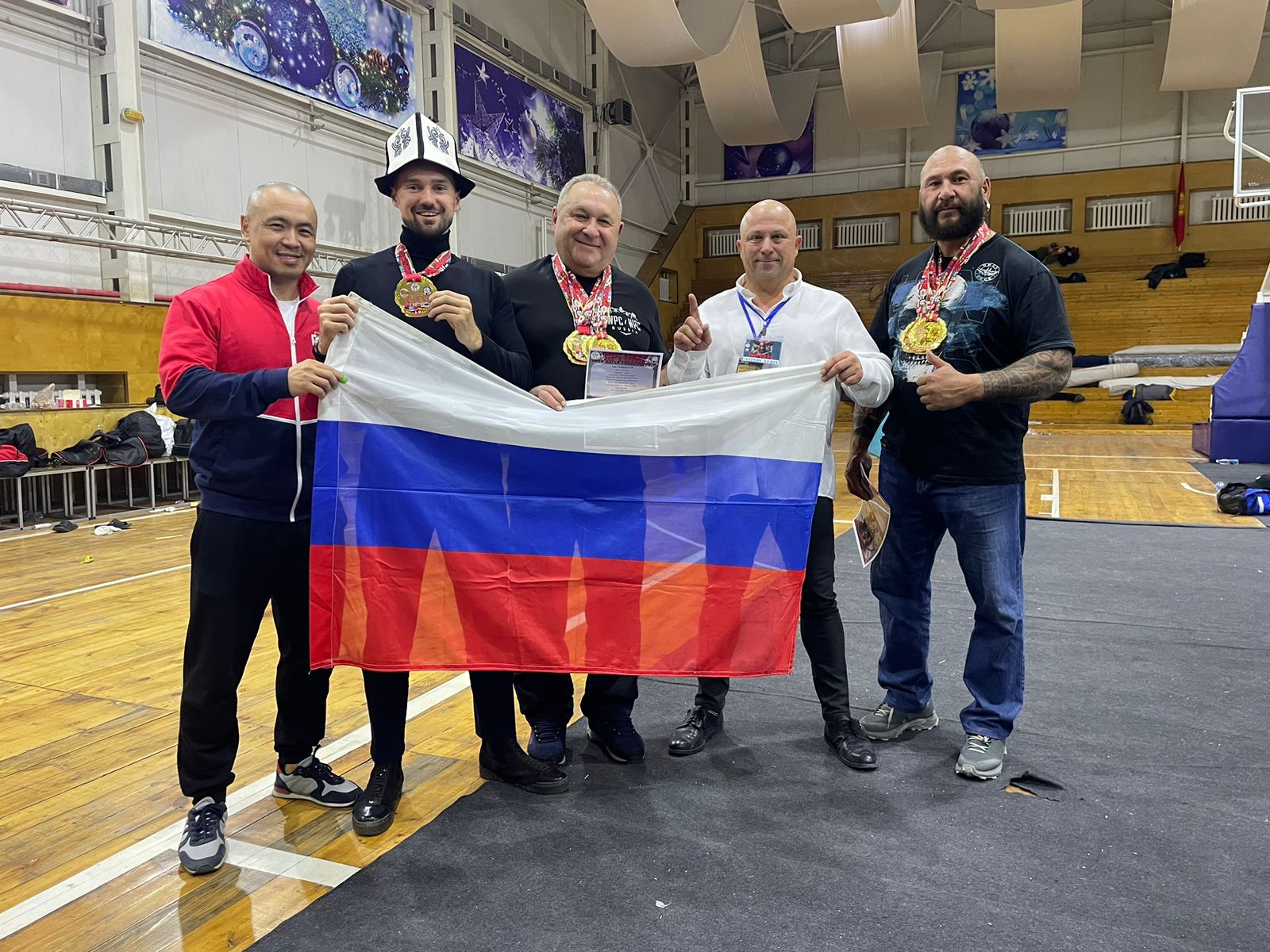 Новороссийские тяжелоатлеты привезли золото с Чемпионата Азии