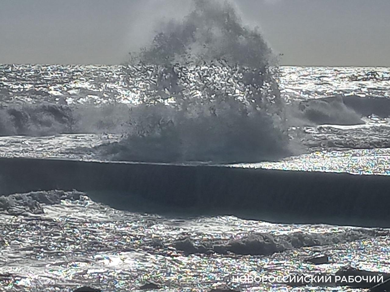 Новороссийцы больше не смогут видеть экстренные предупреждения МЧС края в телеграм-канале