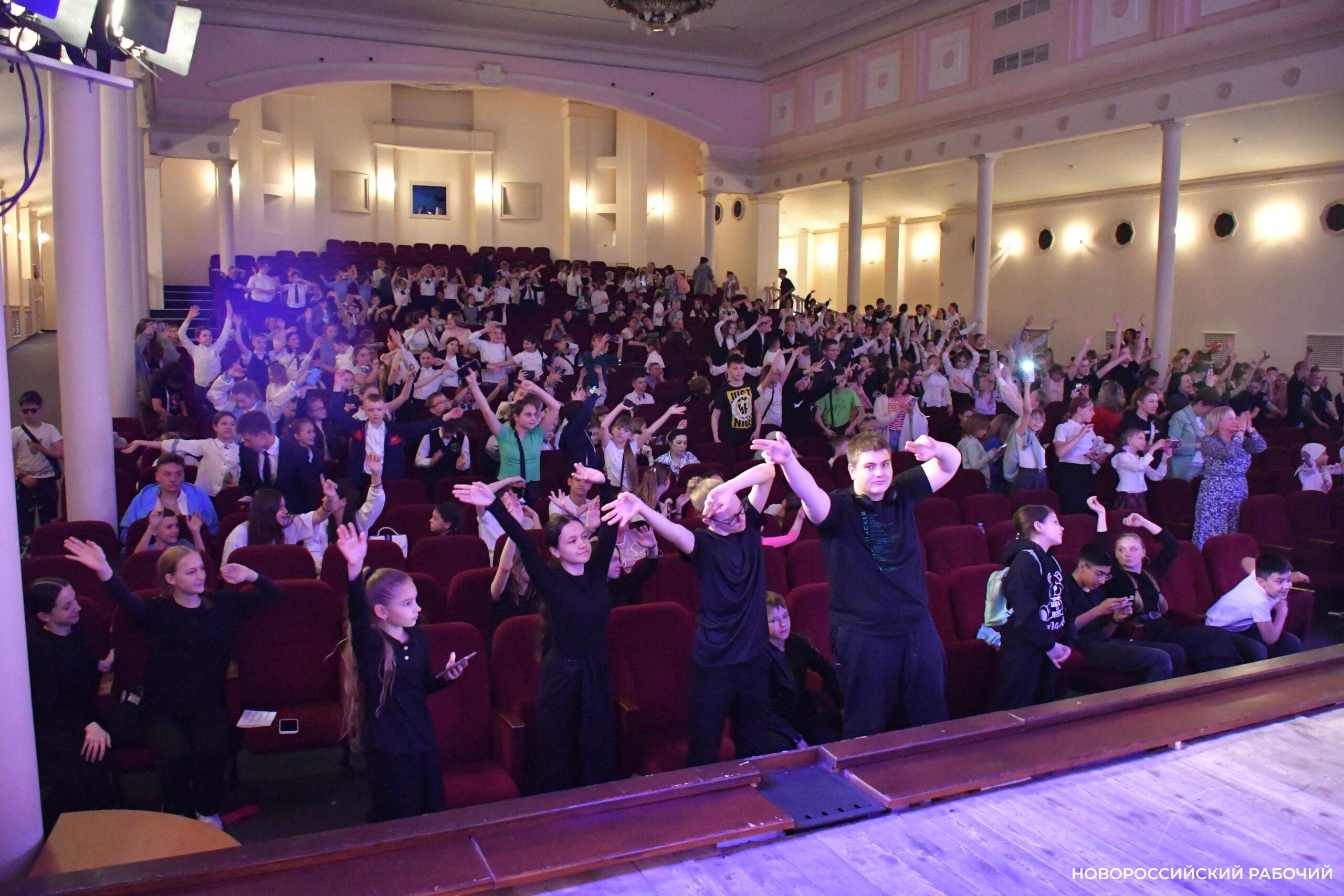 Как провести выходные в Новороссийске: «Пиковая дама», стиль «Казантип» и «Рифмы Нового года»