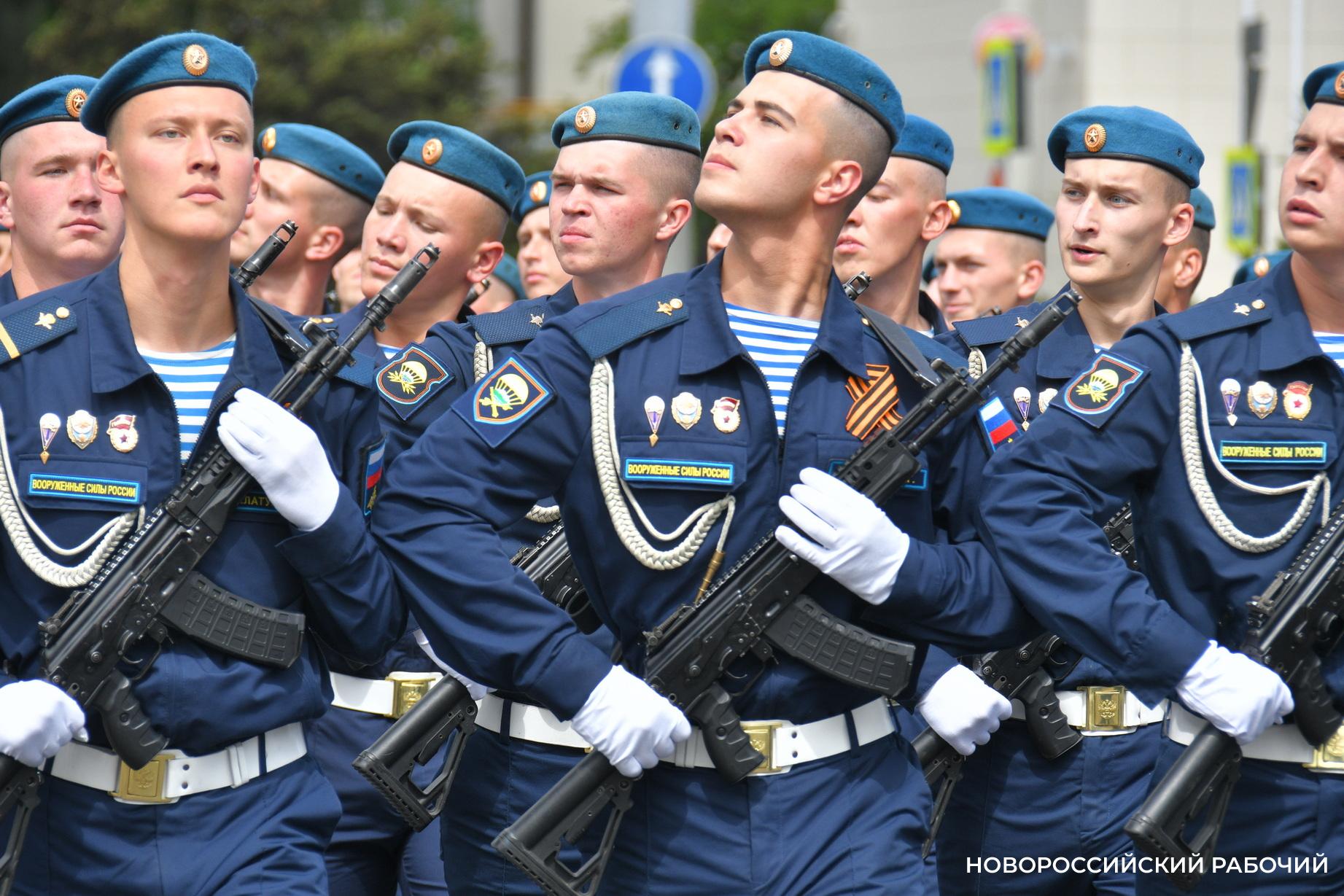 Военный парад в День Победы в Новороссийске будет. Будут ли зрители?